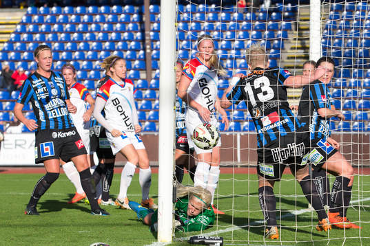 Bläddra bland fler bilder av Fotboll, DAM, Elitettan, Sirius - Hovås Billdal