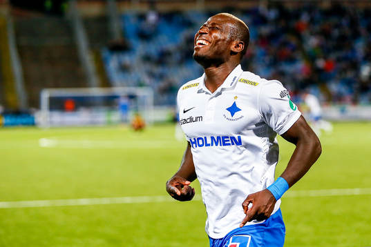 Norrköpings Alhaji Kamara jublar