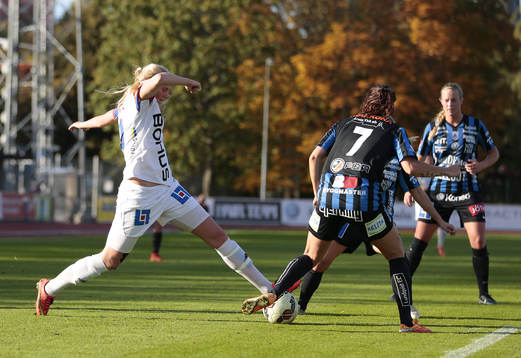 Hovås Billdals Sarah Fredborg (tv)