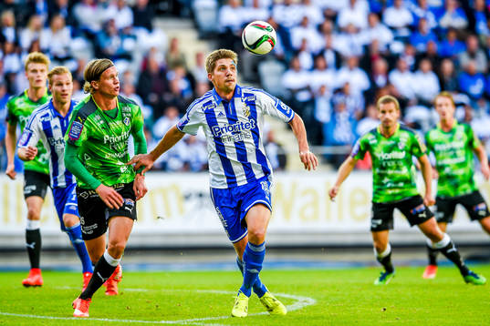 Halmstads Alexander Berntsson och IFK Göteborgs Mikael