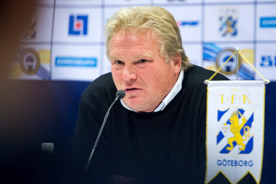 IFK Göteborgs tränare Jörgen Lennartsson på en