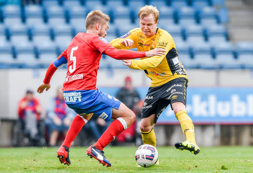 Helsingborgs Johan Mårtensson och Elfsborgs Simon Lundevall