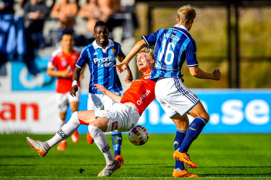 Kalmars Ludvig Öhman och Djurgårdens Sebastian Andersson