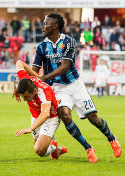 Kalmars Emin Nouri och Djurgårdens Sam Johnson