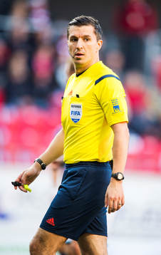 Domaren Bojan Pandzic