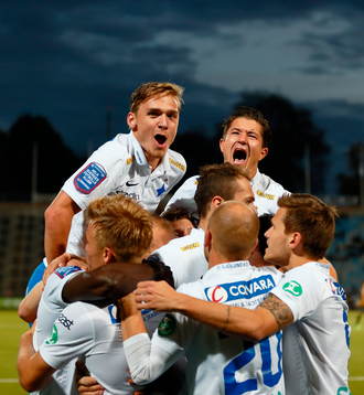 Norrköpings spelare med Linus Wahlqvist och David Boo