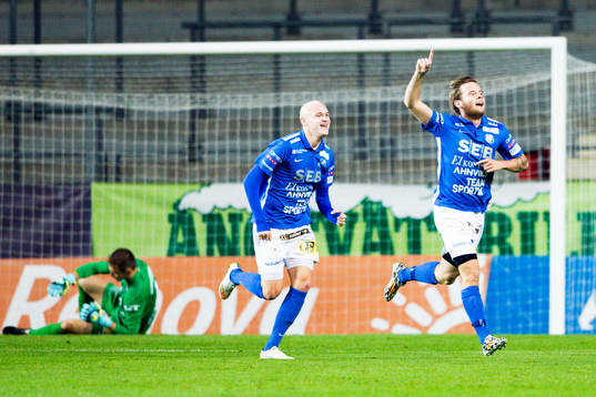 Norrbys Mattias Strinäs jublar