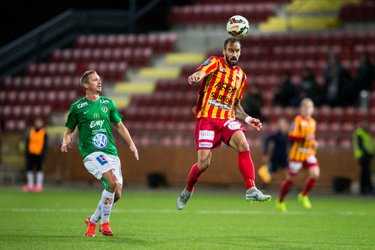 Jönköpings Fredrik Olsson och Syrianskas Marko Mihajlovic