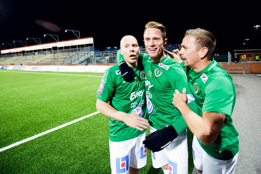 Jönköpings Tommy Thelin jublar