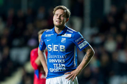 Norrbys Mathias Strinäs deppar