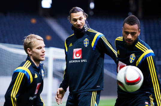 Oscar Lewicki, Zlatan Ibrahimovic och Isaac Kiese Thelin