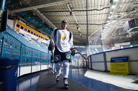 Djurgårdens Emil Lundberg
