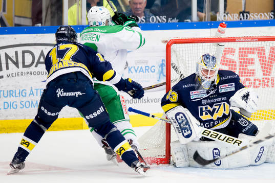 s Emil Johansson