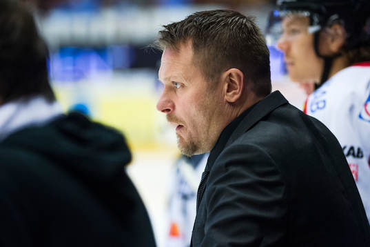 Luleås tränare Joakim Fagervall deppar