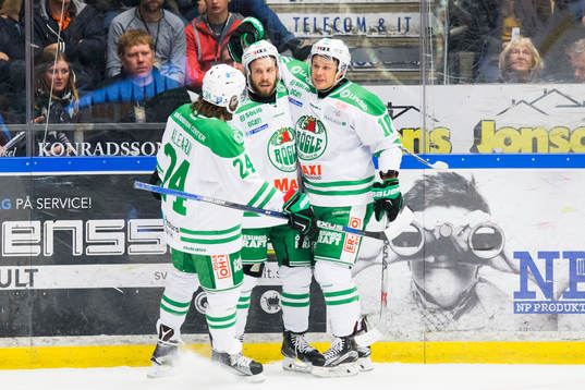 Rögles Alex Aleardi, Kelsey Tessier och Viktor Lindgren