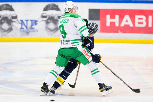 s Emil Johansson