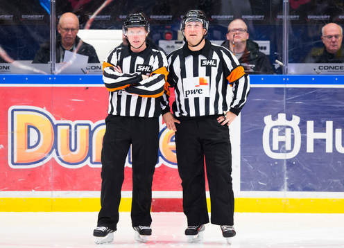 Domarna Pehr Claesson och Christoffer Karlsson