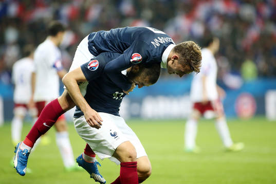 Joie Antoine GRIEZMANN / Karim BENZEMA - 08.10.2015 -