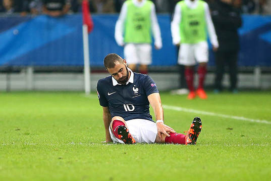 Blessure Karim BENZEMA - 08.10.2015 - France / Armenie -
