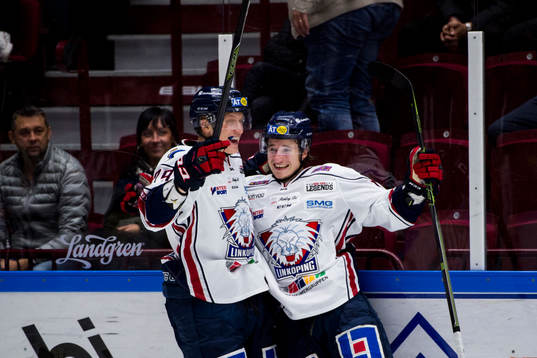 Linköpings Gabriel Carlsson och Jacob Lilja jublar
