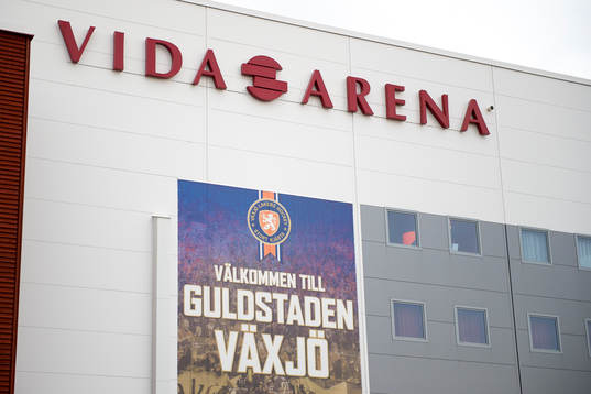 Vida arena exteriör med fasadvepa