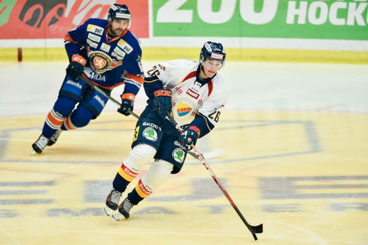 Djurgårdens David Rundqvist och Växjös Linus Fröberg