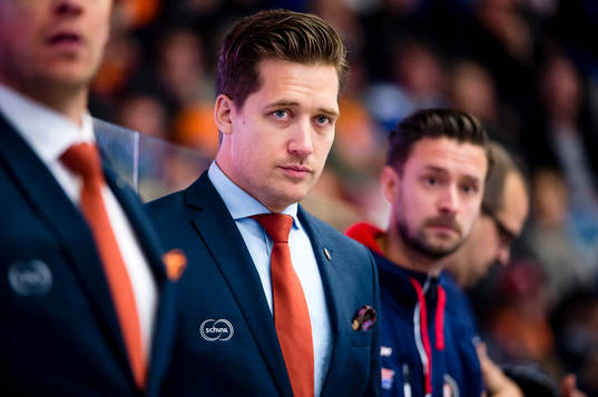 Växjös tränare Sam Hallam
