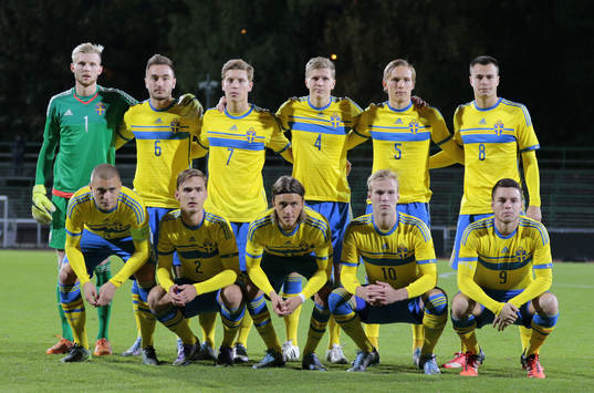 Sveriges startelva målvakt Anton Cajtoft, Muamer Tankovic,