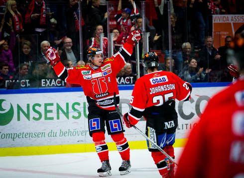 Örebros Viktor Ekbom gör 2-1
