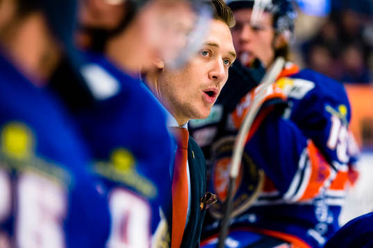 Växjös tränare Sam Hallam
