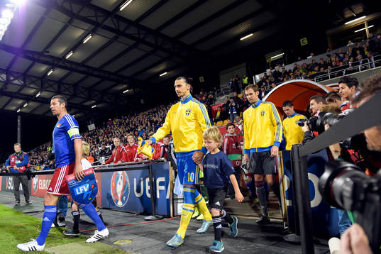 Sveriges Zlatan Ibrahimovic gör entre