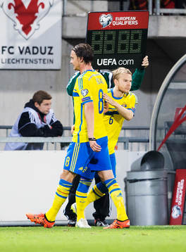 Sveriges Albin Ekdal byts ut till förmån för Oscar