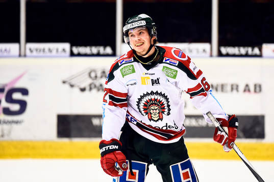 Frölundas Artturi Lehkonen blir utvisad