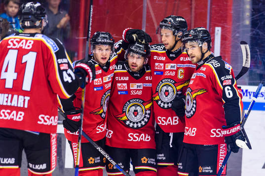 Luleås Jacob Micflikier(m) jublar