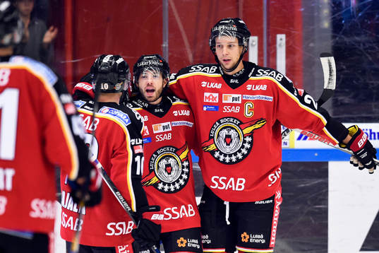 Luleås Jacob Micflikier jublar