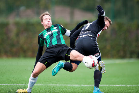 Högaborgs Jesper Larsson  och Tenhults Philip Djup