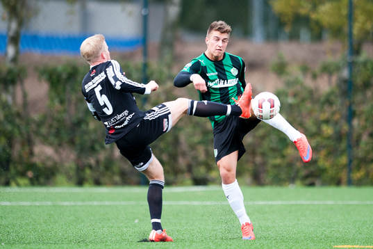 Tenhults Adam Hermansson och Högaborgs Filip Saganovski