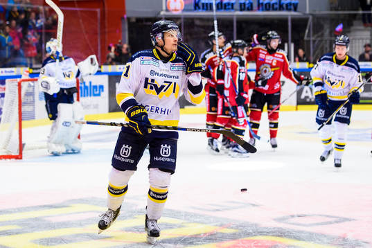s Simon Önerud deppar