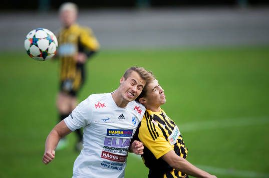 IFK Hässleholms Anton Pramberg i matchen i division 2