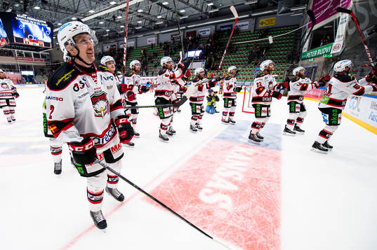 Malmö Redhawks lag tackar sina supportrar