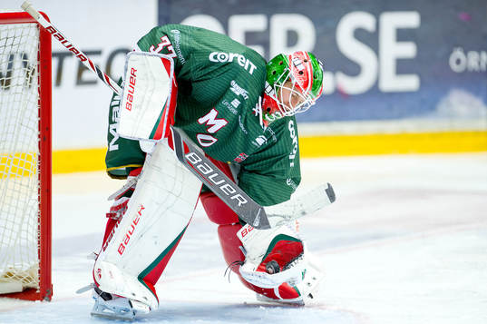 Modos målvakt Adam Reideborn