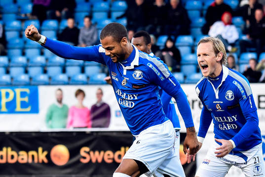Trelleborgs Salif Camara Jönsson jublar