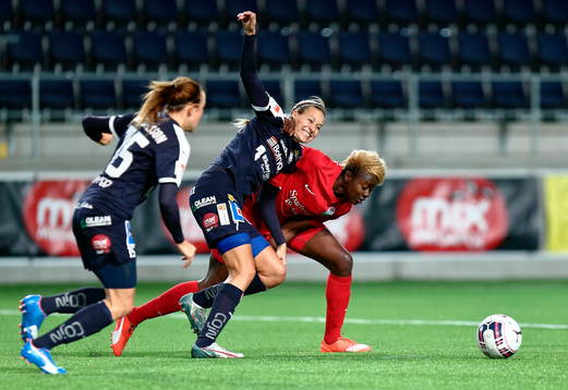 Linköpings Charlotte Rohlin och Eskilstunas Gaelle
