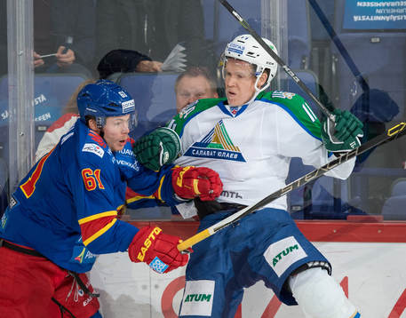 Andreas Engqvist, left Tommi Huhtala. Jokerit - Salavat