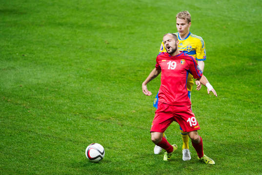 Moldaviens Sergiu Istrati och Sveriges Oscar Lewicki