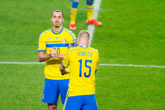 Sveriges Zlatan Ibrahimovic och John Guidetti