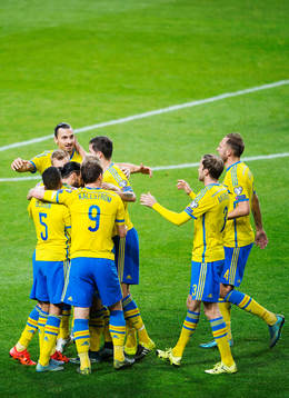 Sveriges Zlatan Ibrahimovic, Martin Olsson, Kim