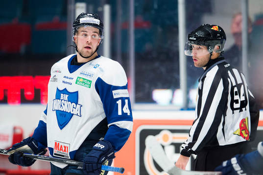 Karlskogas Henrik Björklund visas ut för abuse of official