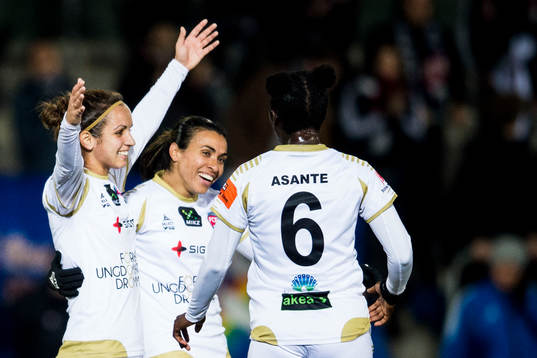 Rosengårds Natasa Andonova jublar