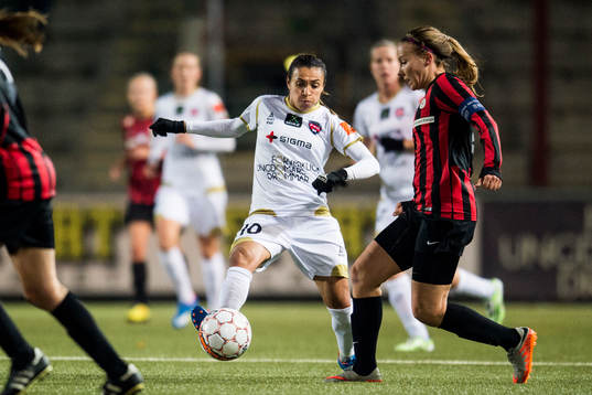 Rosengårds Marta Viera Da Silva och Vantaas Vilma